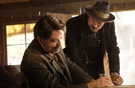 Timothy Olyphant - Deadwood - Something Very Expensive - Photos