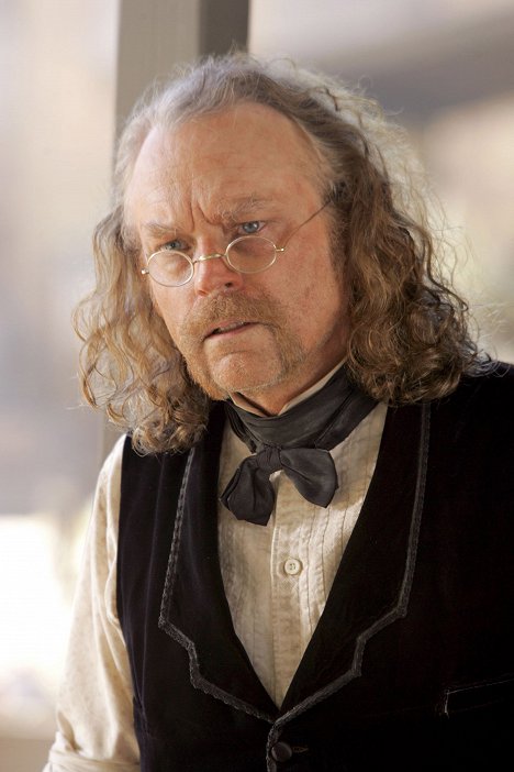 Brad Dourif - Deadwood - Tell Your God to Ready for Blood - Van film