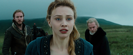 Sarah Gadon - Dracula Untold - Van film