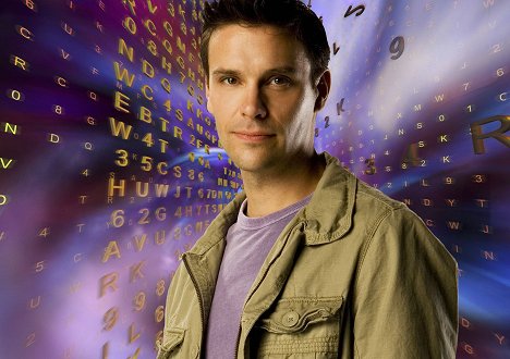 Joseph Millson - The Sarah Jane Adventures - Werbefoto