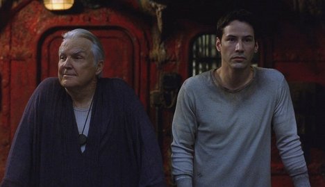 Anthony Zerbe, Keanu Reeves - The Matrix Reloaded - Photos