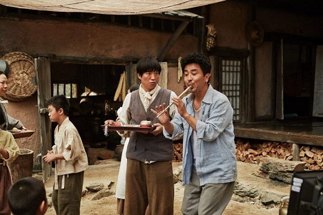Kyung-ho Jung, Seung-ryong Ryoo - Sonnim - Kuvat elokuvasta