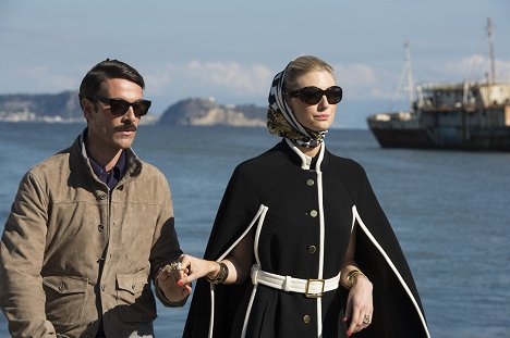 Luca Calvani, Elizabeth Debicki