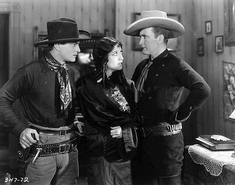 Rex Lease, Joan Crawford, Tim McCoy - The Law of the Range - Photos