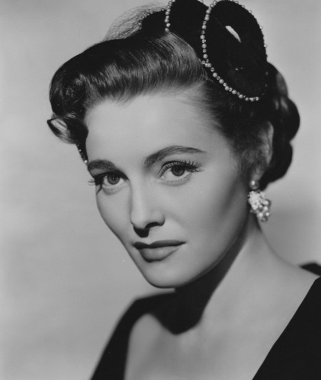 Patricia Neal - Diplomatic Courier - Promo