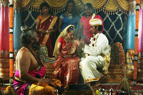 Sugeetha Srividdunupathy, Muraleetharan Sandrasegaram - Verrückt vor Liebe - Filmfotos