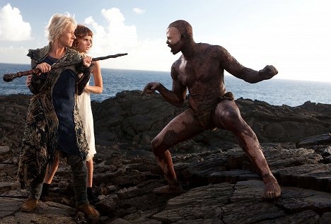 Helen Mirren, Felicity Jones, Djimon Hounsou - The Tempest - Filmfotos