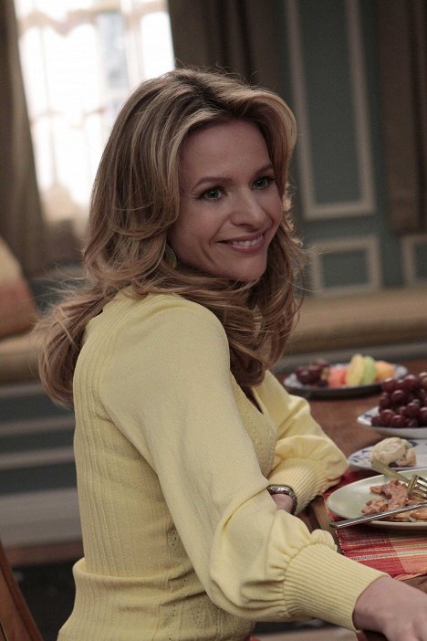 Jessalyn Gilsig - Glee - Showmance - Photos