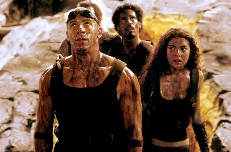 Vin Diesel, Alexa Davalos - Las crónicas de Riddick - De la película