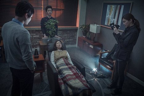 Hye-seong Kim, Seon Yoo, Ye-ryeon Cha - Toima : munyeogul - Kuvat elokuvasta