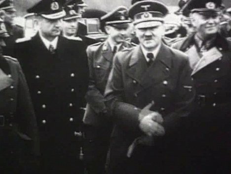 Adolf Hitler - Hitlerova kariéra - Z filmu