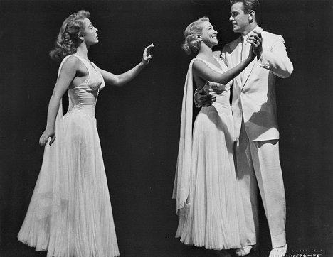 Marge Champion, Monica Lewis, Gower Champion - Everything I Have Is Yours - Filmfotos