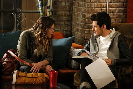 Lindsey Shaw, Brendan Robinson - Pretty Little Liars - Thrown from the Ride - Photos
