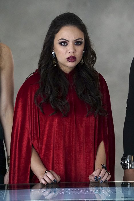 Janel Parrish - Pretty Little Liars - Game Over, Charles - Photos