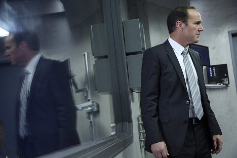 Clark Gregg - Agents of S.H.I.E.L.D. - The Asset - Van film