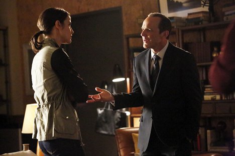 Clark Gregg - Agents of S.H.I.E.L.D. - Nothing Personal - Photos