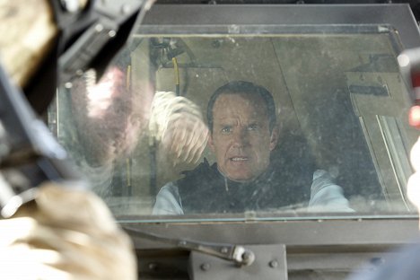 Clark Gregg - Agents of S.H.I.E.L.D. - Beginning of the End - Photos