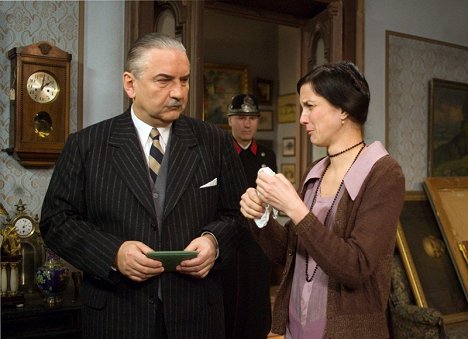 Miroslav Donutil, Michaela Maurerová - Muž a stín - Film