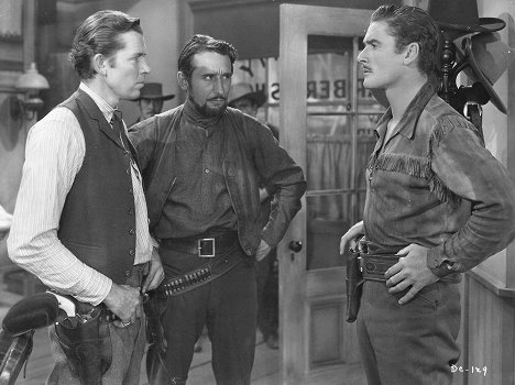 Bruce Cabot, Victor Jory, Errol Flynn - A holnap hősei - Filmfotók