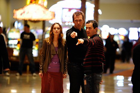 Leighton Meester, Hugh Laurie, Julian Farino - The Oranges - Making of