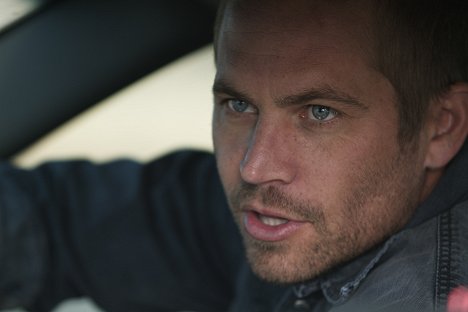 Paul Walker - Vehicle 19 - Filmfotos