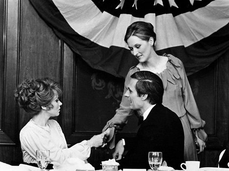 Barbara Harris, Alan Alda, Meryl Streep - The Seduction of Joe Tynan - Z filmu