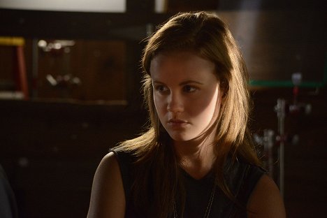 Mackenzie Lintz - Under the Dome - Speak of the Devil - De la película