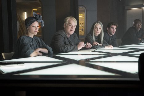 Elizabeth Banks, Philip Seymour Hoffman, Julianne Moore, Liam Hemsworth, Mahershala Ali - Nälkäpeli: Matkijanärhi, osa 1 - Kuvat elokuvasta