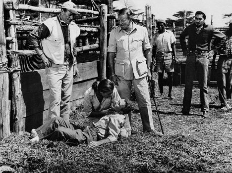 John Wayne, Michèle Girardon, Red Buttons, Bruce Cabot - Állatfogó kommandó - Filmfotók