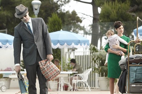 Jon Hamm, Jessica Paré - Mad Men - Tomorrowland - Photos