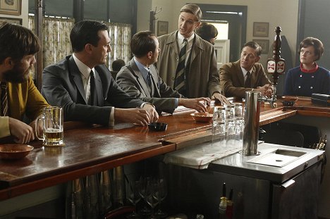 Jon Hamm, Aaron Staton, Kevin Rahm, Elisabeth Moss - Mad Men - To Have and to Hold - Do filme