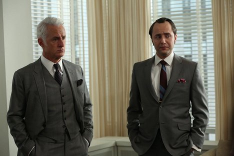 John Slattery, Vincent Kartheiser - Mad Men - Historia de dos ciudades - De la película