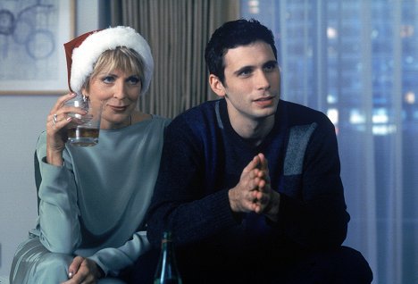 Joanna Cassidy, Jeremy Sisto - Six Feet Under - It's the Most Wonderful Time of the Year - Photos