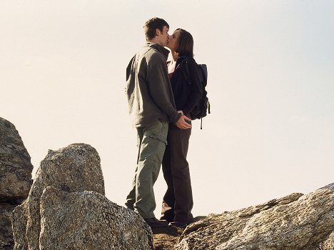 Peter Krause, Rachel Griffiths - Six Feet Under - Gestorben wird immer - Beziehungsarbeit - Filmfotos