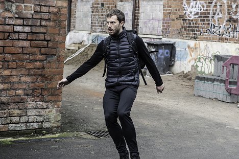 Jamie Dornan - The Fall - The Perilous Edge of Battle - Photos