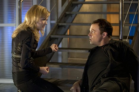 Yvonne Strahovski, Adam Baldwin - Chuck - Chuck gegen den Traumjob - Filmfotos