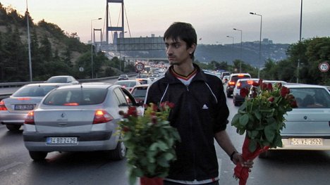 Fikret Portakal - Men on the Bridge - Filmfotók