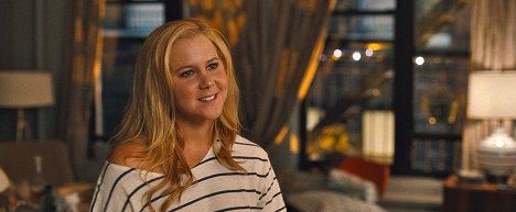 Amy Schumer - Vykoľajená - Z filmu