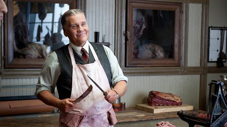William Forsythe - Boardwalk Empire - What Does the Bee Do? - Photos