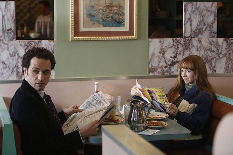 Matthew Rhys, Holly Taylor - Takoví normální Američané - Gregory - Z filmu