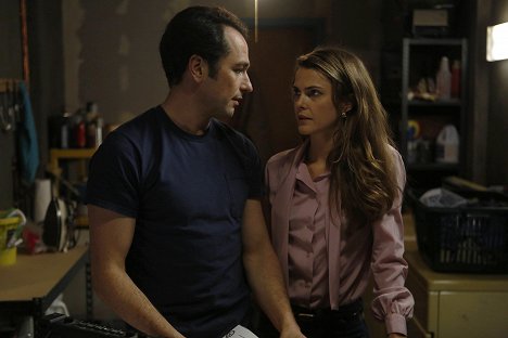 Matthew Rhys, Keri Russell - The Americans - Behind the Red Door - Photos