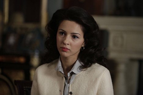 Annet Mahendru - The Americans - Arpanet - Photos