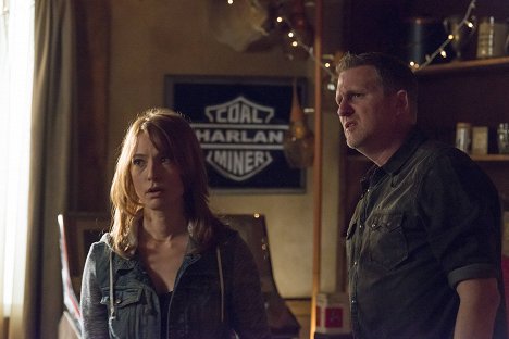 Alicia Witt, Michael Rapaport - Justified - Weight - Photos