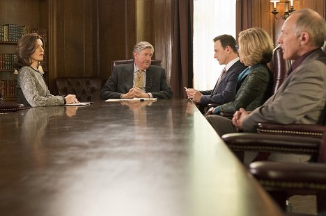 Julianna Margulies, Edward Herrmann, Josh Charles - The Good Wife - The Next Day - Photos