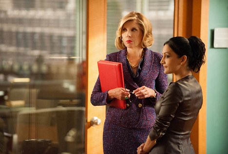 Christine Baranski, Archie Panjabi - The Good Wife - Trust Issues - De filmes