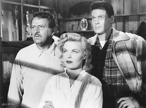 Hugo Haas, Cleo Moore, John Agar - Bait - Photos