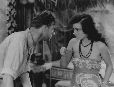 Leslie Howard, Conchita Montenegro - Never the Twain Shall Meet - Van film