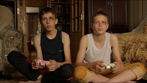 Gleb Kalyuzhnyy - 14 ans, premier amour - Film