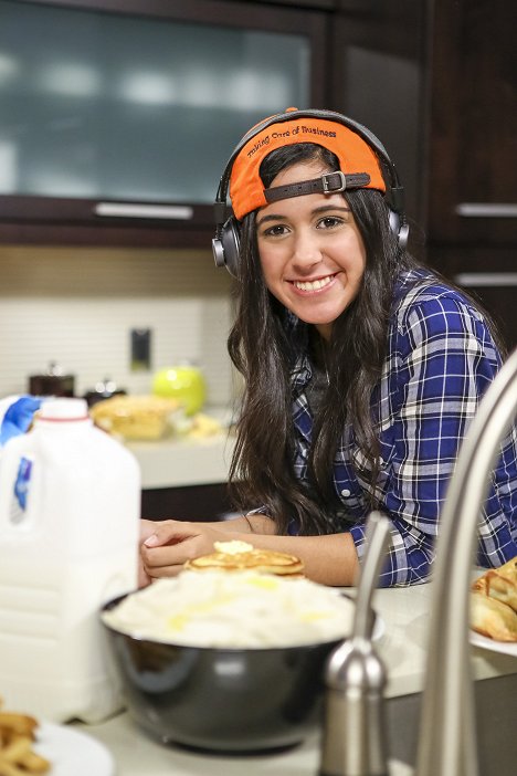 Maria Quezada - Talia in the Kitchen - Werbefoto