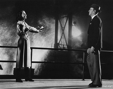 Cyd Charisse, Fred Astaire - Hedvábné punčochy - Z filmu